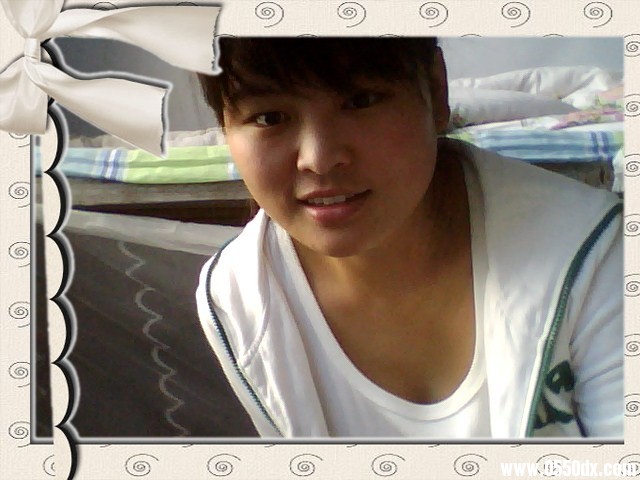 U717MO({)~X15WK7E2`EF7V.jpg