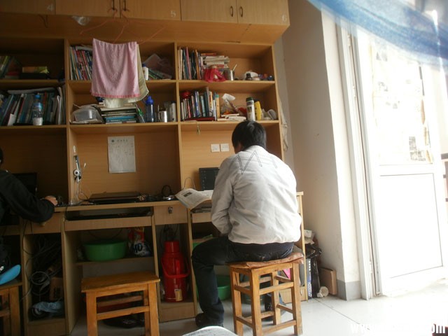PB050204.JPG