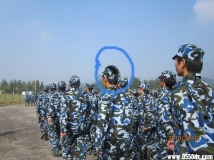 军训时候抓拍到的雷人照片